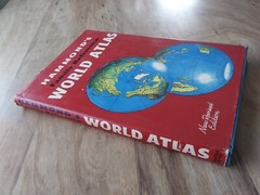 World Atlas-Hammond’s Family Reference Book