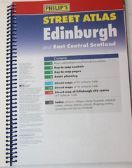 Philip’s Street Atlas Edinburgh and East Centra… by Philip’s Maps Spiral bound