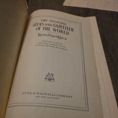 RARE 1934 Rand McNally Standard Atlas & Gazetteer of the World Literary Digest