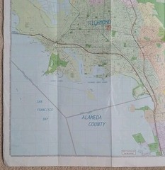 Rand McNally Local Map: Oakland/Berkeley, Richmond, California (2004).