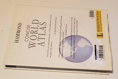 Concise World Atlas – Hammond World Atlas Corporation Staff (2007, DJ)