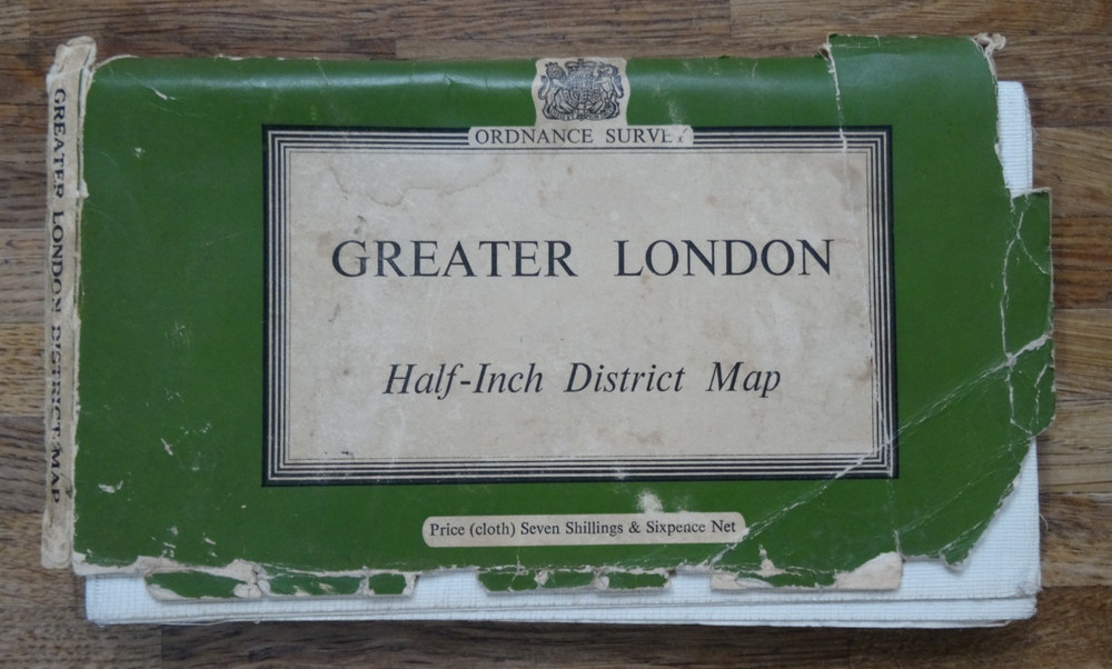 GREATER LONDON Half inch District Map COTTON BACKED 1962 41 X 32inch