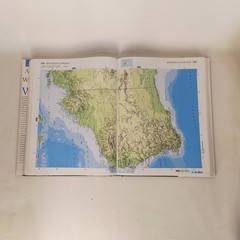Atlas of the World [ Oxford University Press, 1995 ] Third Edition Large Print