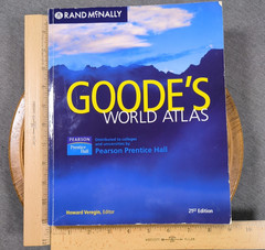 2005 Goode’s World Atlas 21st Edition Rand McNally Vintage Trade Paperback