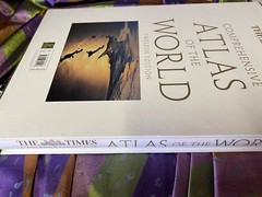 The Age Comprehensive Atlas Of The World 12th Edition Times Books London 2008