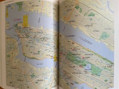 WORLD ATLAS map for English and Japanese, good for keeping in your living room