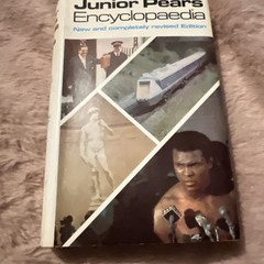 Junior Pears Encyclopaedia New Completely Revised Edition Vintage Hardback Book