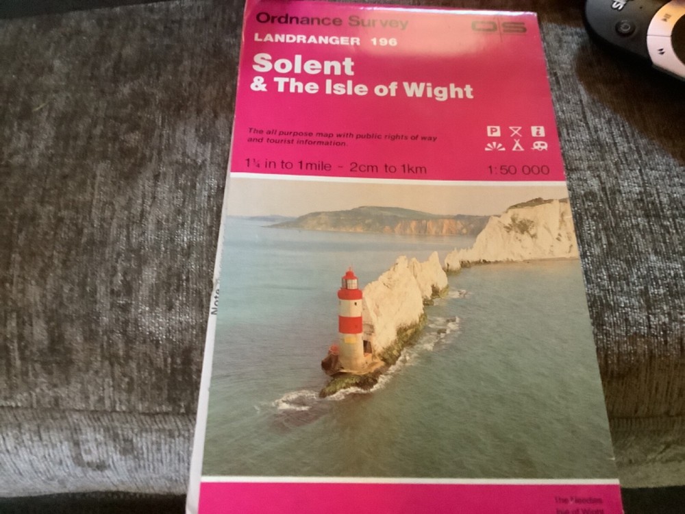 OS Ordnance Survey Landranger Map Sheet 196 Solent & The Isle of Wight – 1986