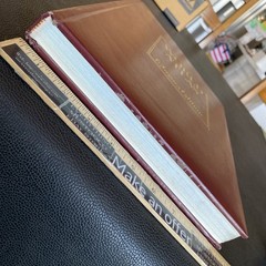 Vintage 1977 World Atlas Hammond Leather Bound Classics Edition Book Reference