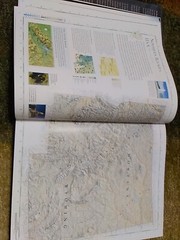 The Illustrated World Atlas Barnes & Noble Books 2004 – Very Good