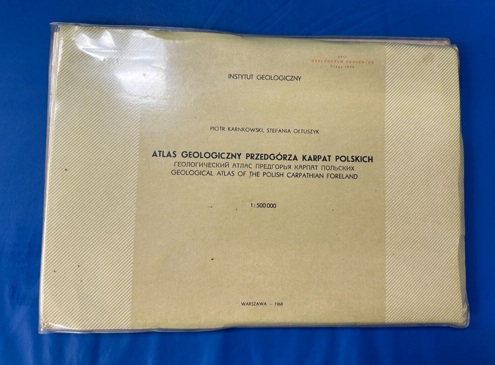 Atlas geologiczny 1:500 000 – 17 VG folded maps In Polish, Russian, English