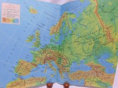 Atlas 1962 Scholastic/Hammond World Atlas Revised Edition Vintage