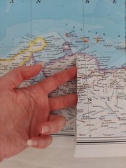 Tourist Islands of the West Indies Map /Poster National Geographic February 1981