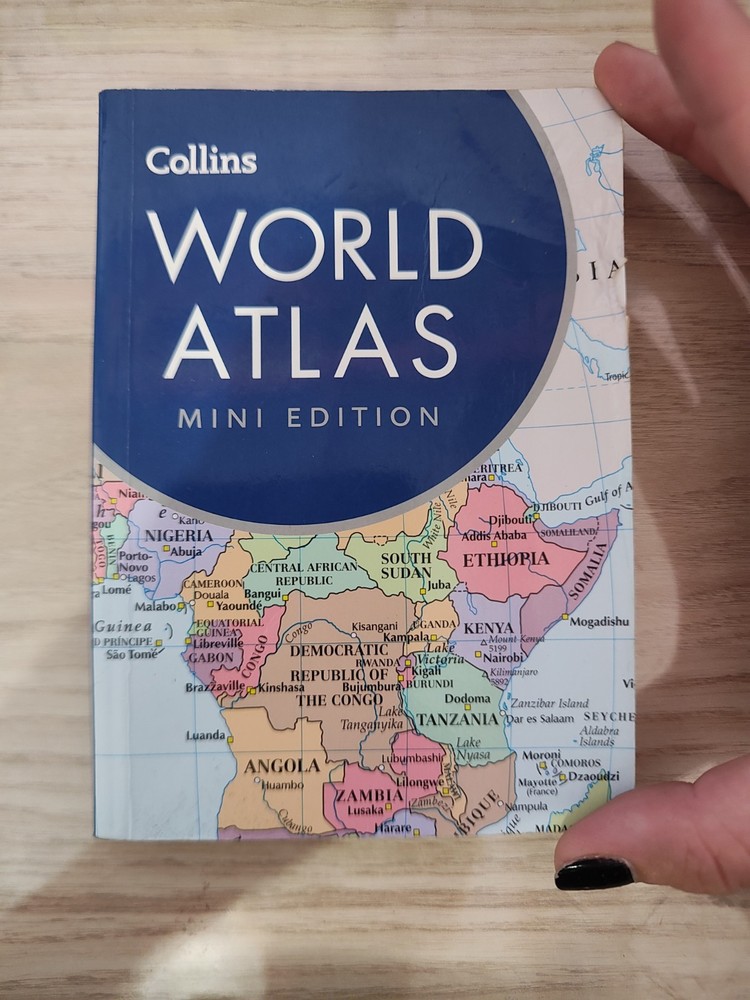 Collins World Atlas: Mini Edition by Collins Maps (2016, Trade Paperback)