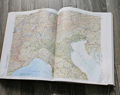 The Times Concise Atlas Of The World 11th Edition Dated 2009 With Slipcase