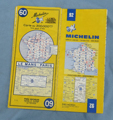 20 x Yellow Michelin Maps of France & Two Green Guides Brittany/Dordogne