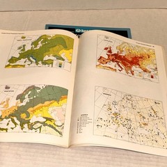 Rand McNally Illustrated World Atlas Of Continents & Oceans Softcover 1993