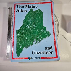 The Maine Atlas and Gazetteer Ser.: Maine by DeLorme 2011, Contour/Road Map