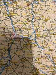1982 Renault Dealer Large Road Map of Great Britain / Poster