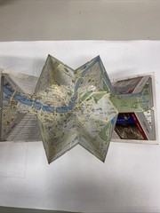 LONDON Berlitz Pocket MapGuide Sheet map, folded Pop Out Novelty