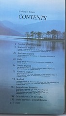 The AA Book of COUNTRY WALKS