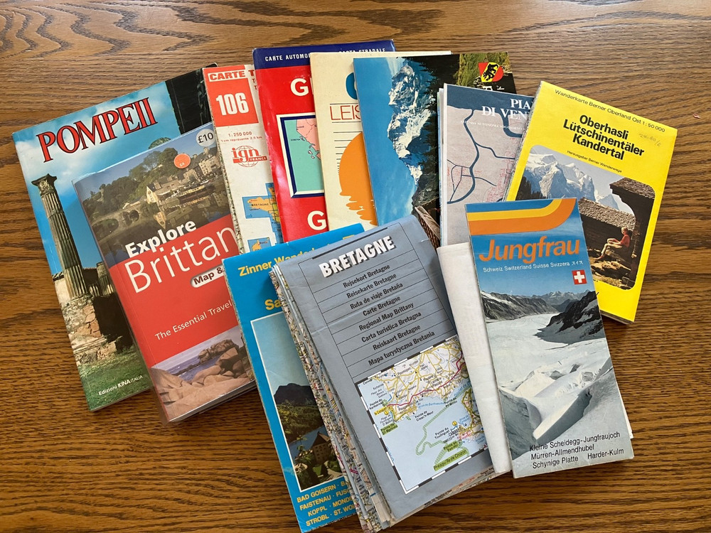 Europe, Maps, Guides, Brochures, Joblot Bundle – Pompeii, Greece, Brittany