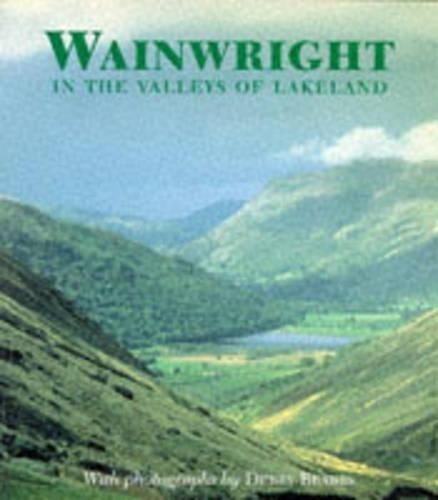 Wainwright in the Valleys of Lakeland (Mermai… by Wainwright, Alfred Paperback
