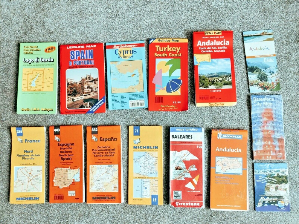 JOB LOT OF MAPS EUROPE SEE PHOTOS