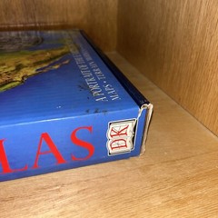 DK Millennium World Atlas: A Portrait of the Earth in the Year Big 2000 – GOOD