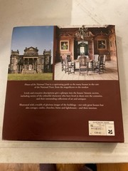 Houses of the National Trust [New Edition] by Lydia Greeves (2013, Hardcover)