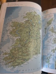Philip’s Universal Atlas of The World Hardback Book With Slipcase RRP £75