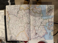 Vintage National Geographic Atlas of the World Large Hardcover 1981