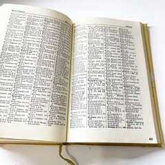 Hardcover Der Neue Grosse Bertelsmann Weltatlas Mit Illustriertem Maps & Atlas