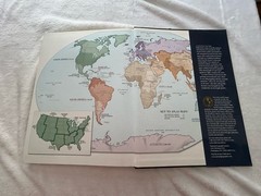 National Geographic Family Reference Atlas Of The World *Fold Out Map*