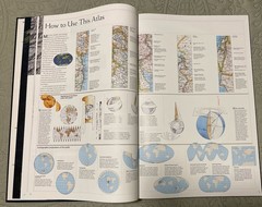National Geographic Atlas Of The World Eighth Edition Slipcover VG Maps Cities