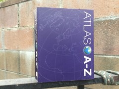 Atlas A-Z by Dorling Kindersley Publishing Staff (2002, Trade Paperback)