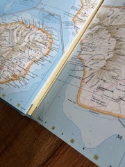 National Geographic Atlas of the World 1981 Hardcover Oversized Atlas Fifth Ed