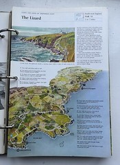 The AA Book of COUNTRY WALKS