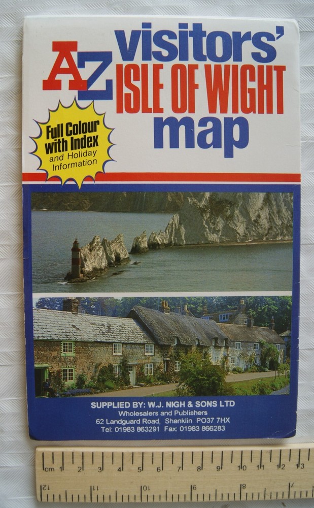 1995 Geographers A-Z Visitors’ Map of the Isle of Wight. Full colour with index
