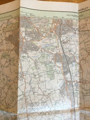 1990 Ordnance Survey Pathfinder Map 1227 TQ 24/34 Horley – Gatwick Airport