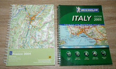 France 2004 WHS / AA Publishing Road Atlas + Italy 2005 Michelin Motoring Atlas