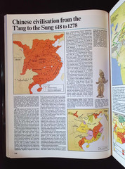 The TIMES Atlas of World History by Geoffrey Barraclough, 1981 Book Club Assoc.