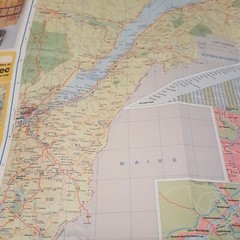 MapArt Quebec Road Map + 2 Free Maps