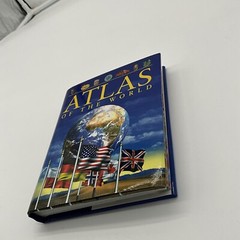 Mini Children’s Reference Atlas of the World – Hardcover By Keith Lye – GOOD BL