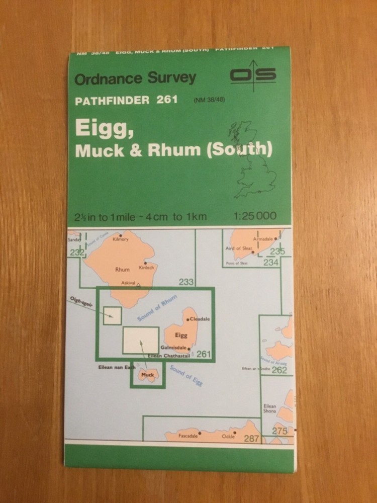 1988 Ordnance Survey Pathfinder Map 261 NM 38/48 Eigg , Muck and Rhum (South)