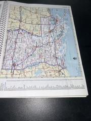 Rand Mcnally 2002 Midsize Deluxe US, Canada And Mexico Spiral Bound Road Atlas